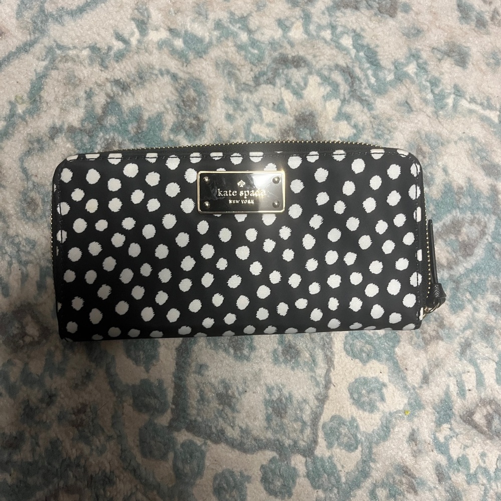 Kate Spade Black and White Dot Wallet